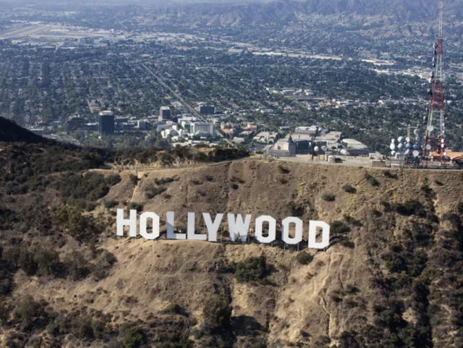 How to Make It as a Hollywood Reporter